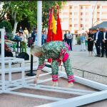 La alcaldesa deposita una flor en homenaje a Miguel Ángel Blanco