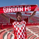 Fútbol.- Donny van de Beek ficha por el Girona FC hasta 2028