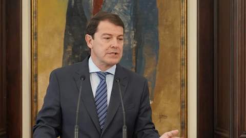 El presidente de Castilla y León, Alfonso Fernández Mañueco, analiza la situación política