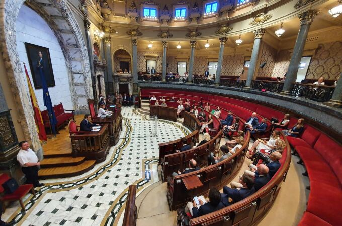 El Ayuntamiento de Valencia ha celebrado hoy un pleno extraordinario para aceptar la renuncia de Sandra Gómez que ha sido elegida eurodiputada 