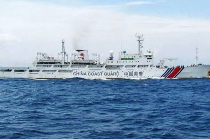 El barco chino CCG-5901 es tres veces más grande que los principales buques patrulleros de la Guardia Costera de EE UU