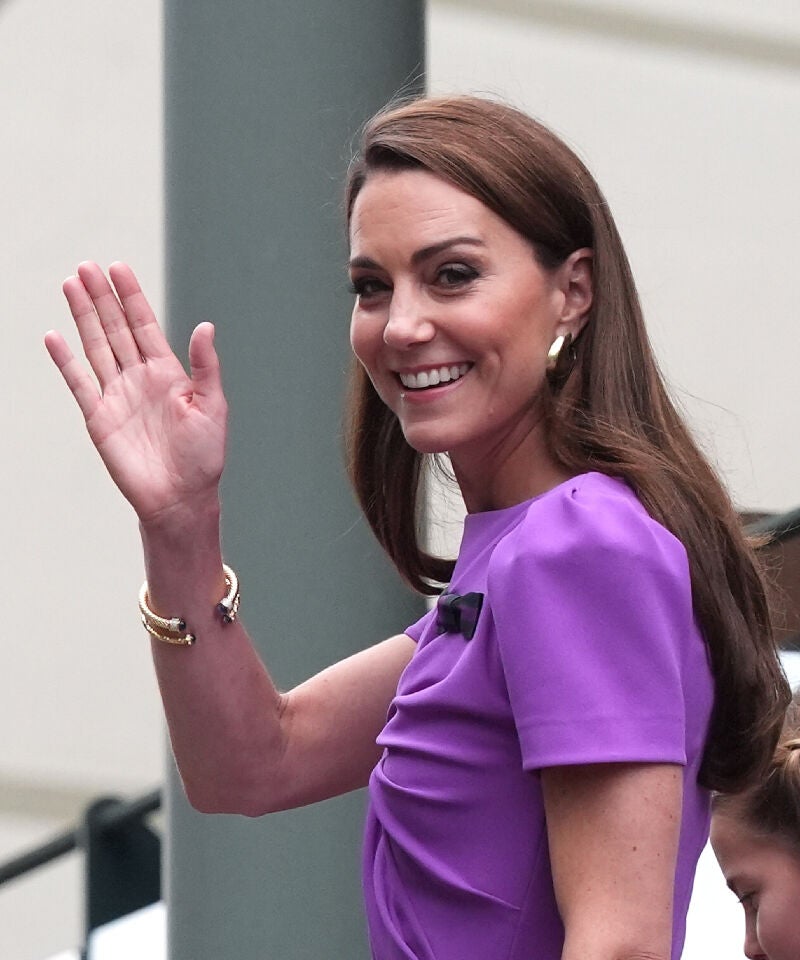 Detalle peinado y maquillaje Kate Middleton.