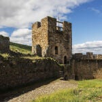 Castillo de Cornatel en la comarca de El Bierzo
