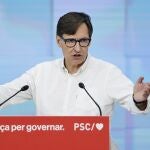  El primer secretario del PSC, Salvador Illa, durante su intervención hoy en el nuevo Consejo Nacional del partido en la que presentó su informe político en el cual el PSC mantiene negociaciones con ERC para la formación del Govern de la Generalitat tras su victoria del 12M. 