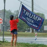 Supporters at Trump Bedminster golf course day after attempted assassination