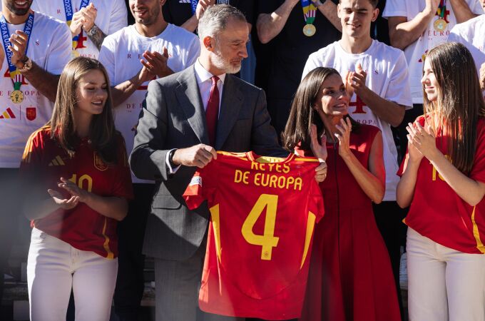 MADRID.-Los Reyes reciben a la selección española por su triunfo en la Eurocopa