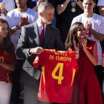 MADRID.-Los Reyes reciben a la selección española por su triunfo en la Eurocopa