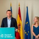 El presidente de la Diputación de Valencia, Vicent Mompó, y la vicepresidenta primera, Natàlia Enguix