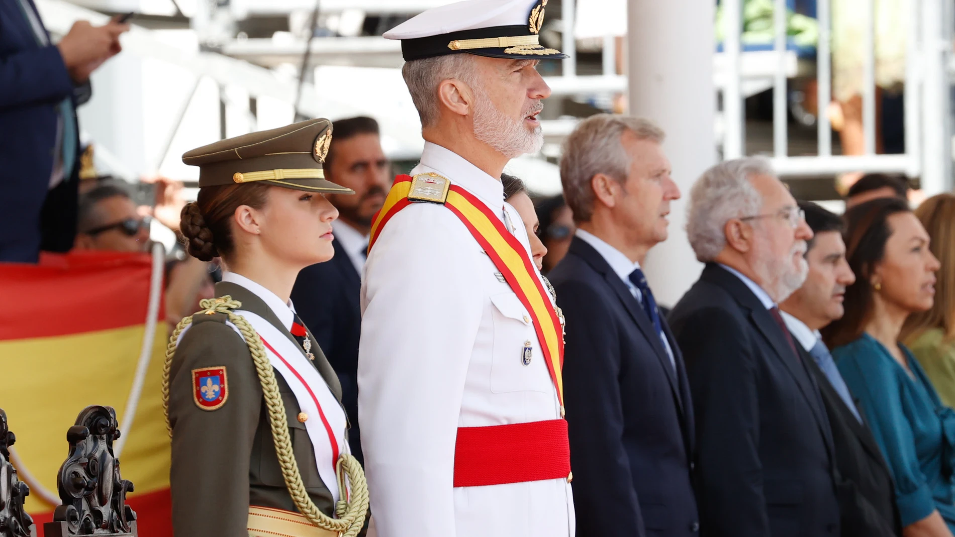 La Princesa Leonor y el Rey Felipe en Pontevedra.