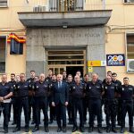 Nicanor Sen con algunos de los 90 nuevos agentes en prácticas de la Policía Nacional en Castilla y León 