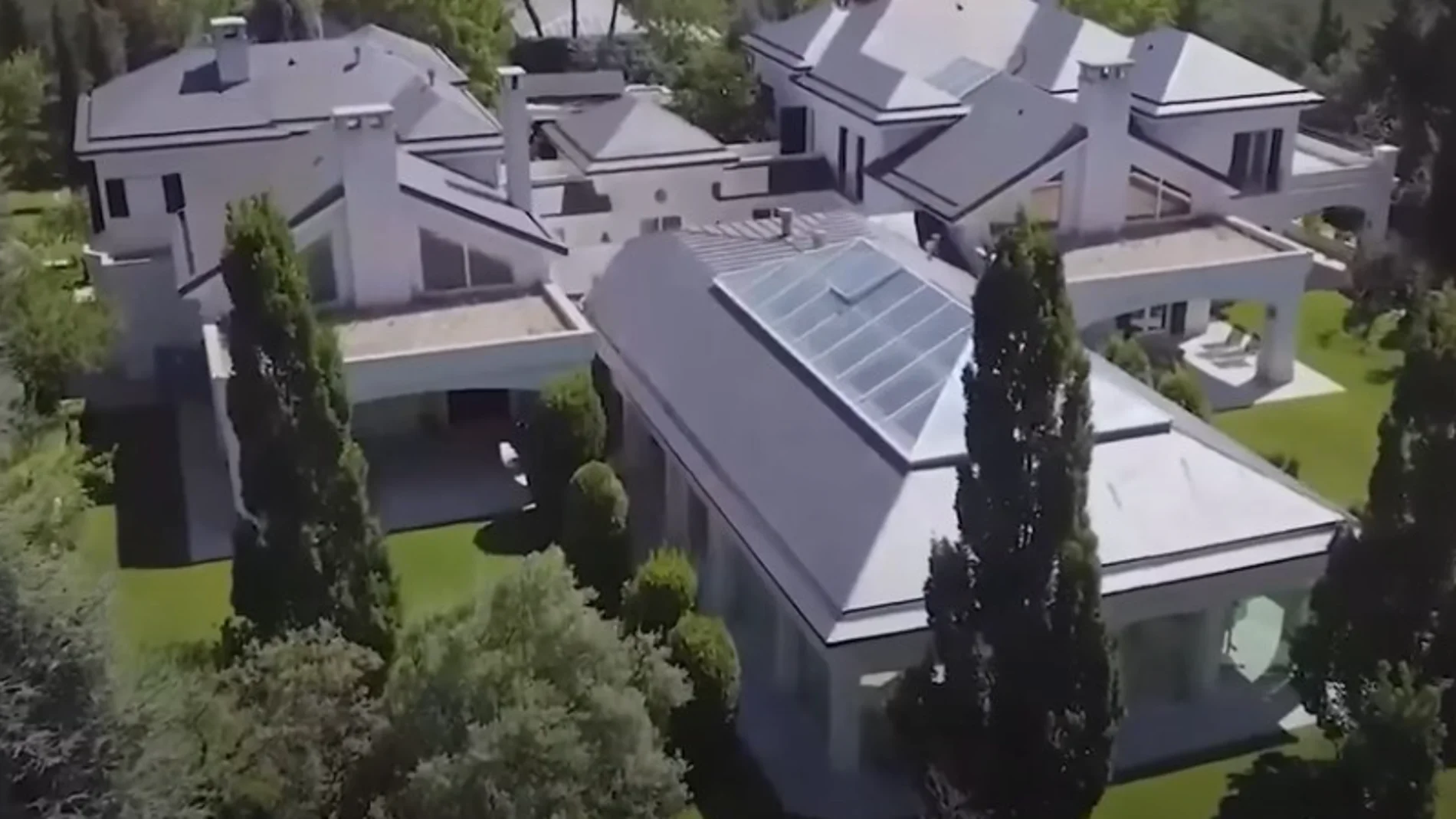 Un Chalet De 11 Millones Y 11 Cuartos De Ba o Todos Los Detalles Del un-chalet-de-11-millones-y-11-cuartos-de-ba-o-todos-los-detalles-del