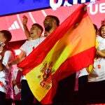 La selección española de fútbol celebra su victoria en la Eurocopa con una gran fiesta