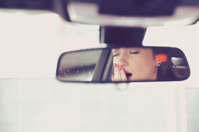 Fatiga, somnolencia y estrés, principales riesgos de llevar muchas horas al volante