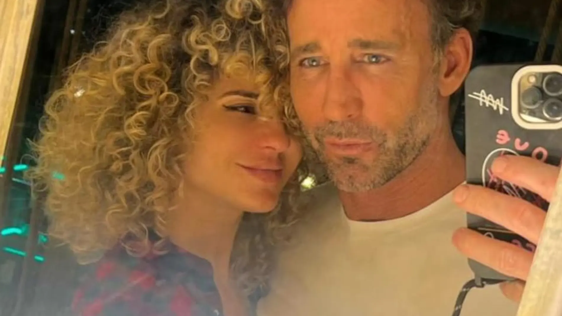 Escassi felicita a Sheila Casas por su cumpleaños