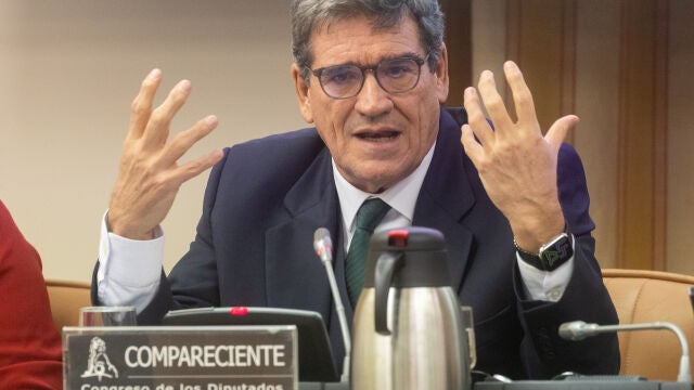 Escrivá comparece en la Comisión de Economía, Comercio y Transformación Digital del Congreso