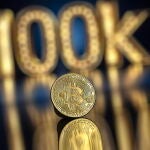 Bitcoin nears 100,000 USD record high amidst optimism over Trump's crypto policies