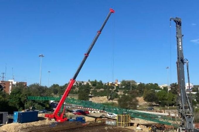 Obras del carril Bus-VAO del Aljarafe (Sevilla) a la SE-30