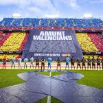 Temporal.- Mestalla homenajea a las víctimas de la DANA antes del Valencia-Betis