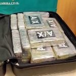 Detenido un hombre que viajaba con 17 kilos de cocaína en su maleta en el Aeropuerto de Barcelona