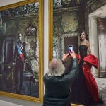 El look de la Reina Letizia en el retrado de Annie Leibovitz.