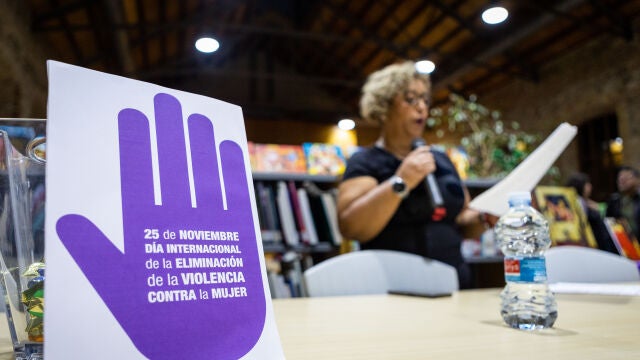 Talleres y cuentacuentos para concienciar contra la violencia de género en las bibliotecas valencianas