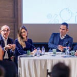 El director general de iberabal, Pedro Pisonero; la CEO de Naturpellet; María José Tapia; el director de El Día de Segovia, La 8 Segovia y Vive!Radio Segovia; Juan José Fernández; el propietario de Quevana Foods, Alejandro Álvarez; y el director de Proinserga, Jorge Mareo