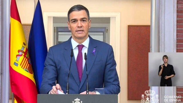 Sánchez elogia a Aagesen y defiende a Ribera frente a "infundios y maniobras"