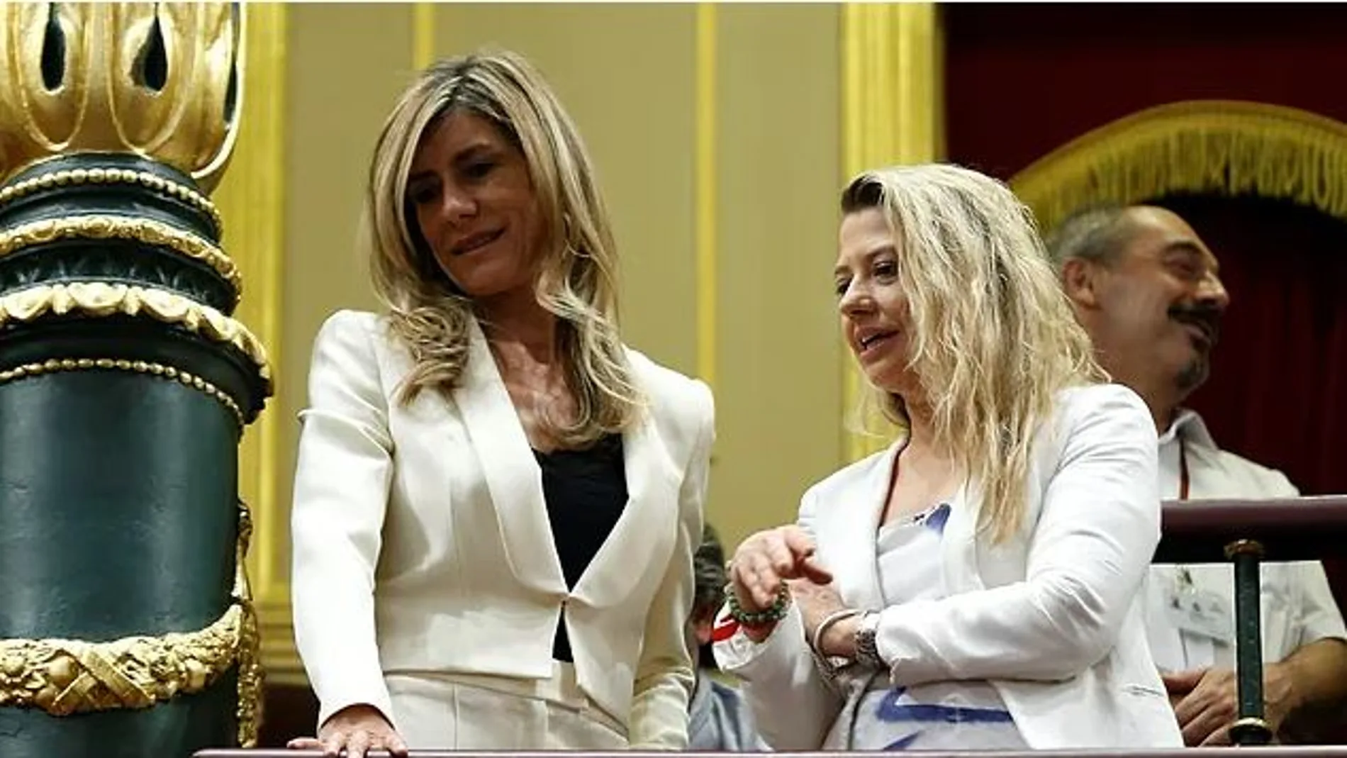 Begoña Gómez y María Cristina Álvarez, la asesora del Gobierno que utilizaría para sus gestiones profesionales