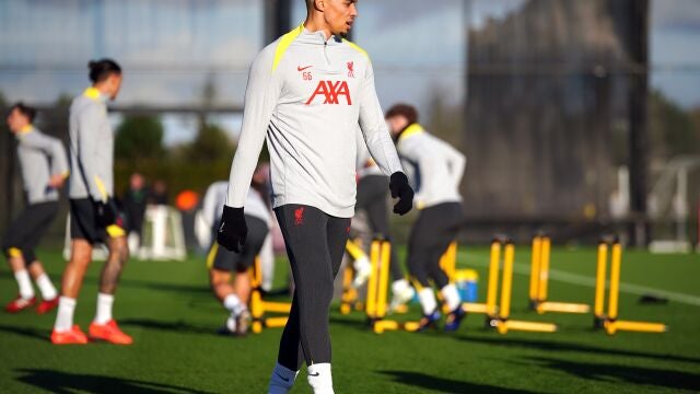 UEFA Champions League - Liverpool Training