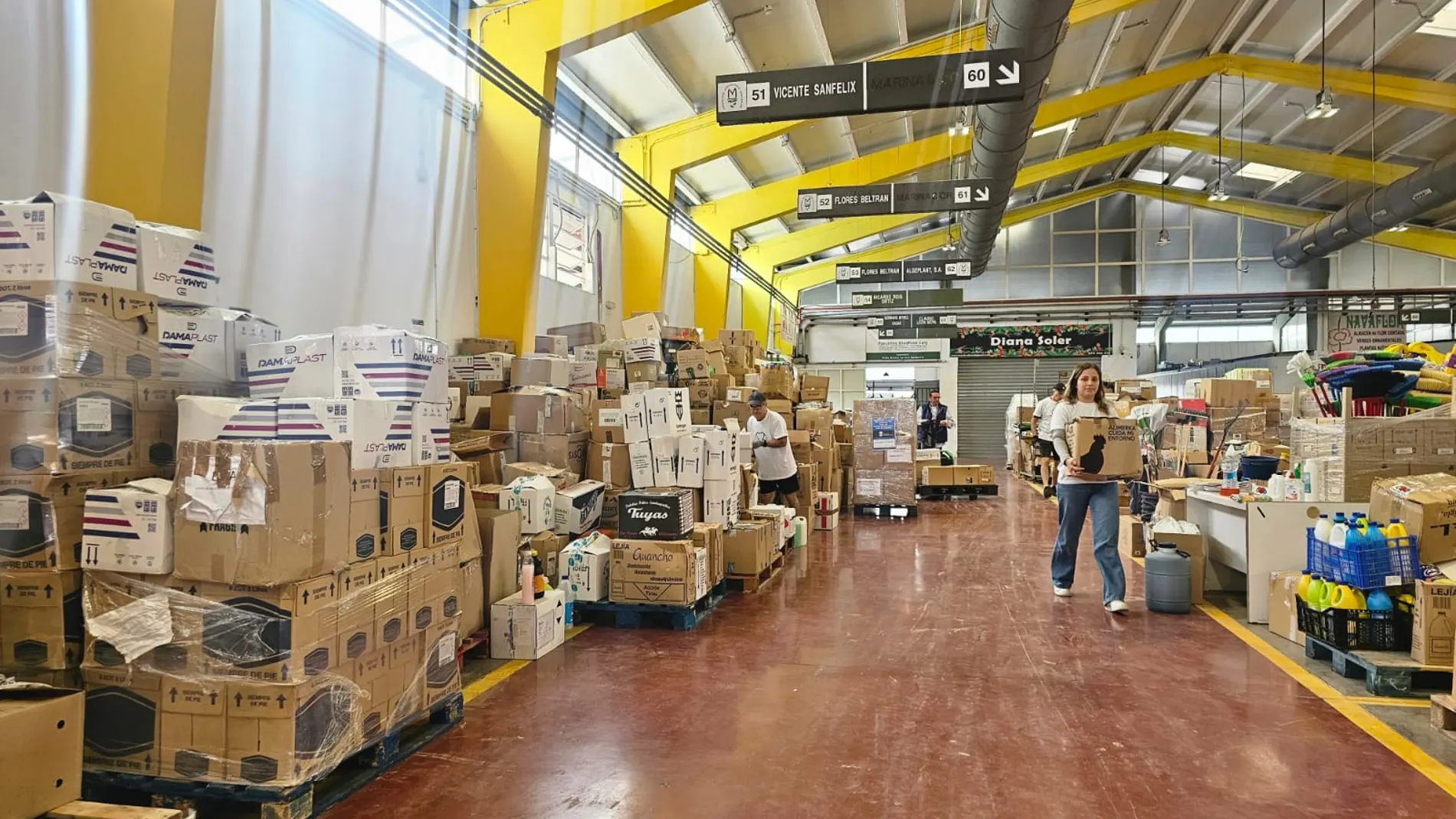 Mercavalència ha repartido ya por la dana 320 toneladas de productos a 29 municipios