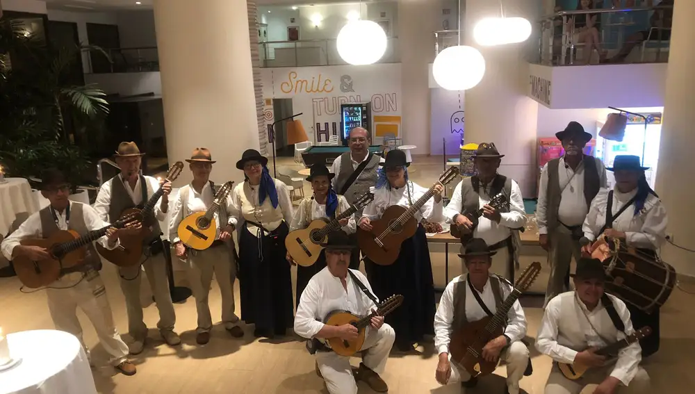 Música para amenizar la visita de los segovianos a Canarias
