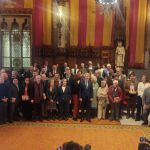 Acto de entrega de las Medallas de Honor de Barcelona en el consistorio