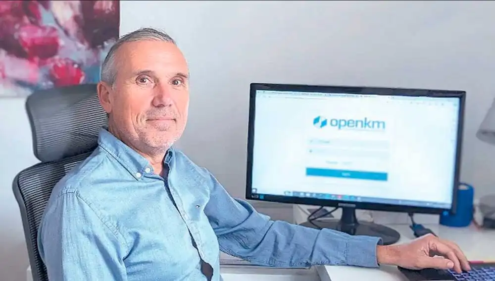 OpenKM es una solución de gestión documental que se adapta a las necesidades de cualquier perfil y tamaño de empresa u organización que desee controlar su información