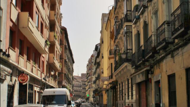 La calle Hartzenbusch en Madrid. Barrio Chamberí