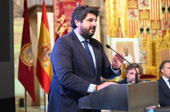 El presidente de la Comunidad, Fernando López Miras, inauguró hoy en Lorca el I Congreso Internacional ‘El Arte del Bordado: Historia, Tradición y Nuevos Horizontes’.