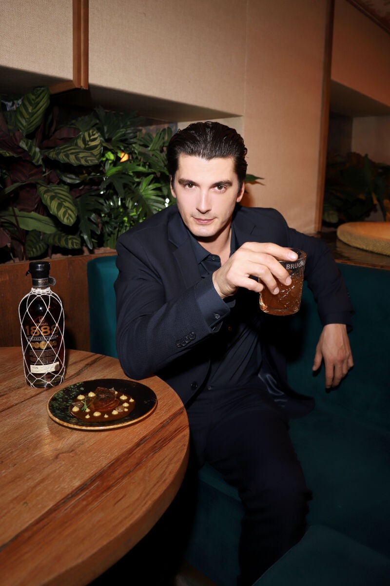 Yon González, anfitrión de la velada «Brugal Dinner and Cocktails Show» en Madrid