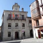 Fachada del Ayuntamiento de Cuéllar