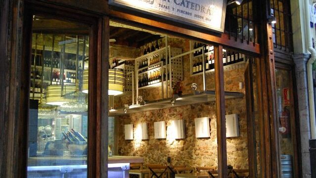 El restaurante más antiguo de Cantabria: abrió en 1912 y sirve las mejores rabas del mundo