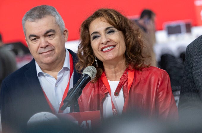 Santos Cerdán y María Jesús Montero