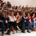 Miembros del PSOE en el Congreso Federal de Sevilla