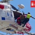 Sucesos.- Herido grave un varón al precipitarse con un ala delta en la Montaña de Tinasoria (Lanzarote)