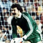 Muere Helmut Duckadam, el "Héroe de Sevilla" que dejó sin una Copa de Europa al Barça