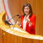 Ánxeles Vázquez en el Parlamento de Galicia