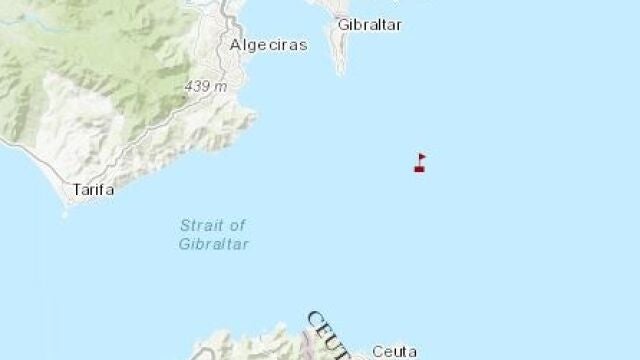 Cádiz.-Sucesos.- Colisión sin heridos entre un buque y un portacontenedores a 8,9 millas sureste de Algeciras
