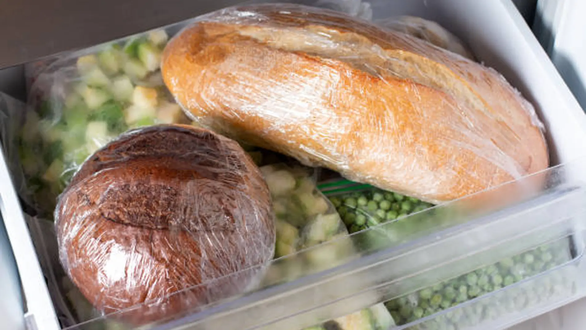 Congelas el pan? presta atención porque estás poniendo tu salud en riesgo