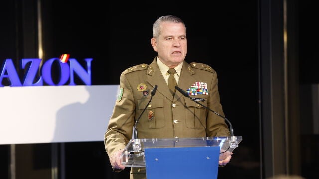 El teniente general Fernando García y García de las Hijas