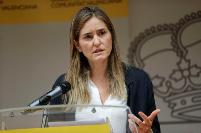 La vicepresidenta Aagesen visita las zonas afectadas por la dana en Valencia