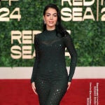 Georgina Rodríguez derrocha glamur en la alfombra roja. 