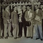 La redacción de «L’Amic de les Arts» recibiendo a Lorca en la estación de Sitges en 1927