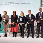 Firma del convenio en Bruselas